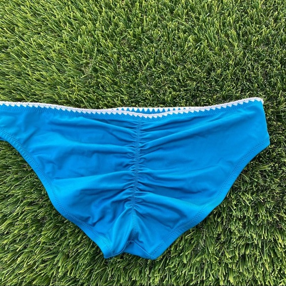 Shade and Shore blue Teal Bikini with Crochet detail Top 38DD Bottoms L BOHO - Picture 8 of 9